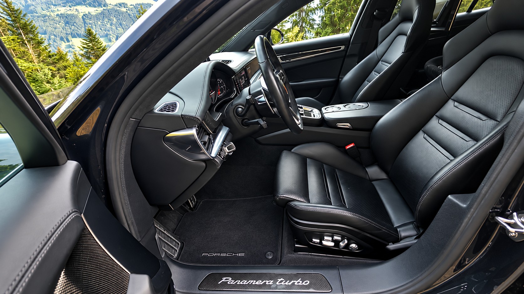 PORSCHE 4.0 V8 Turbo-image-14