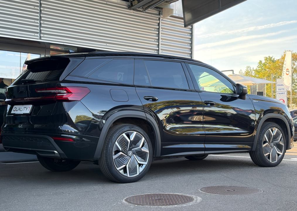 SKODA Kodiaq 2.0 TDi SportLine 4x4-showroom-element-2