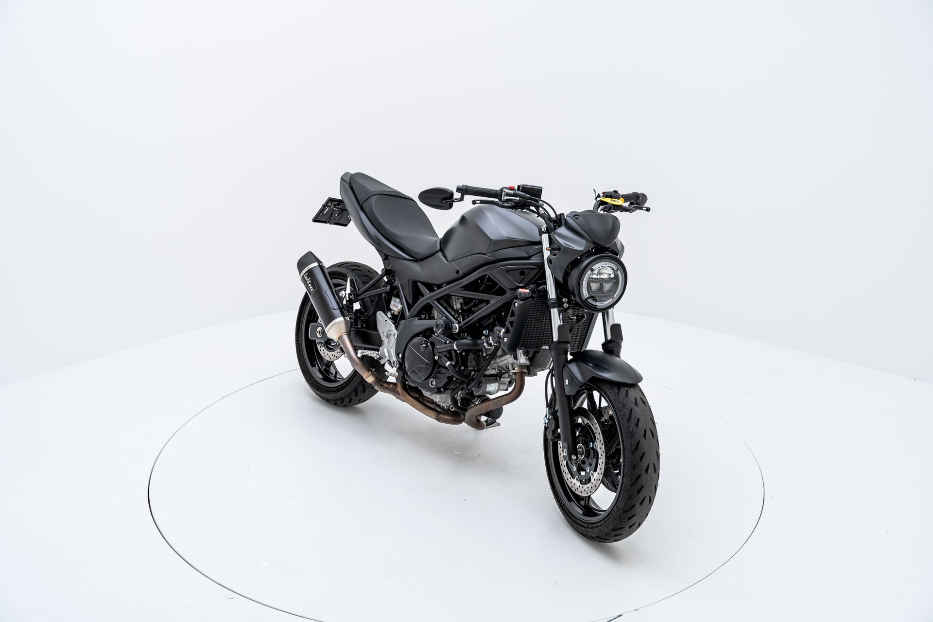 SUZUKI SV 650 ABS L6-showroom-element-1