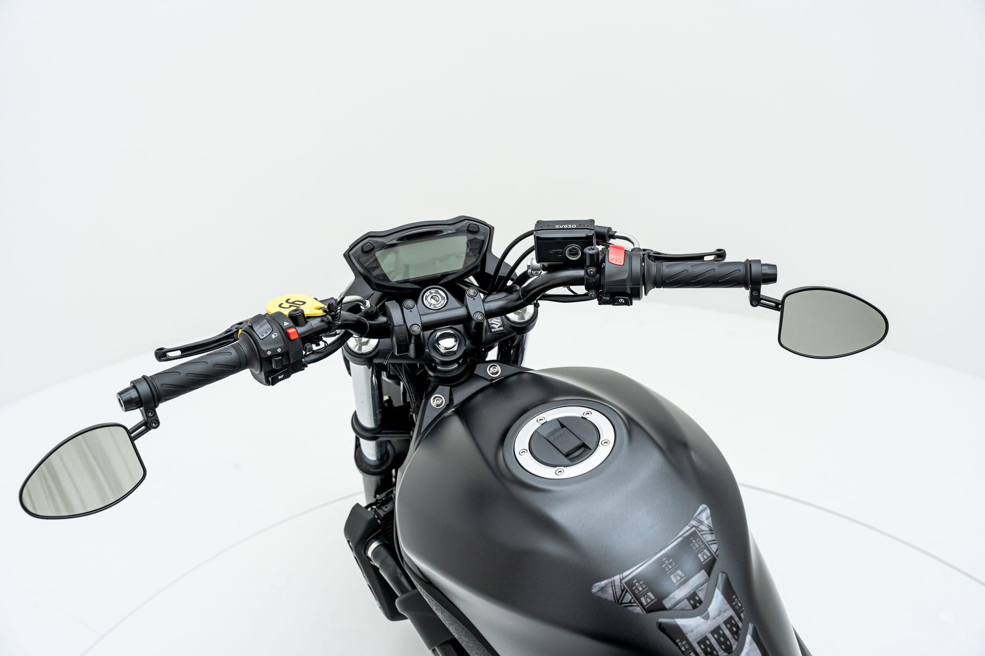 SUZUKI SV 650 ABS L6-image-7