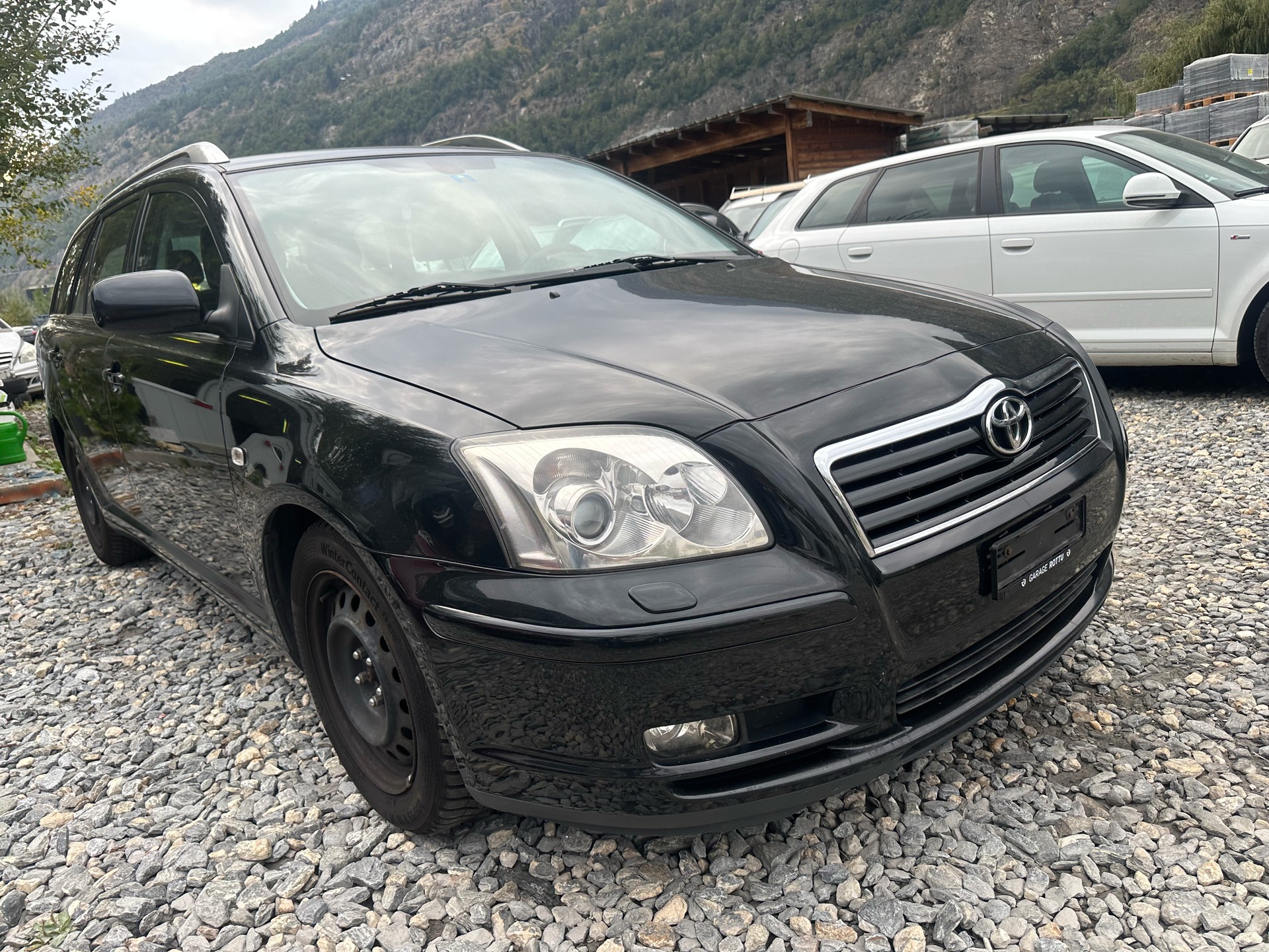 TOYOTA Avensis 2.0 D4 VVT-i Linea Sol Sportswagon