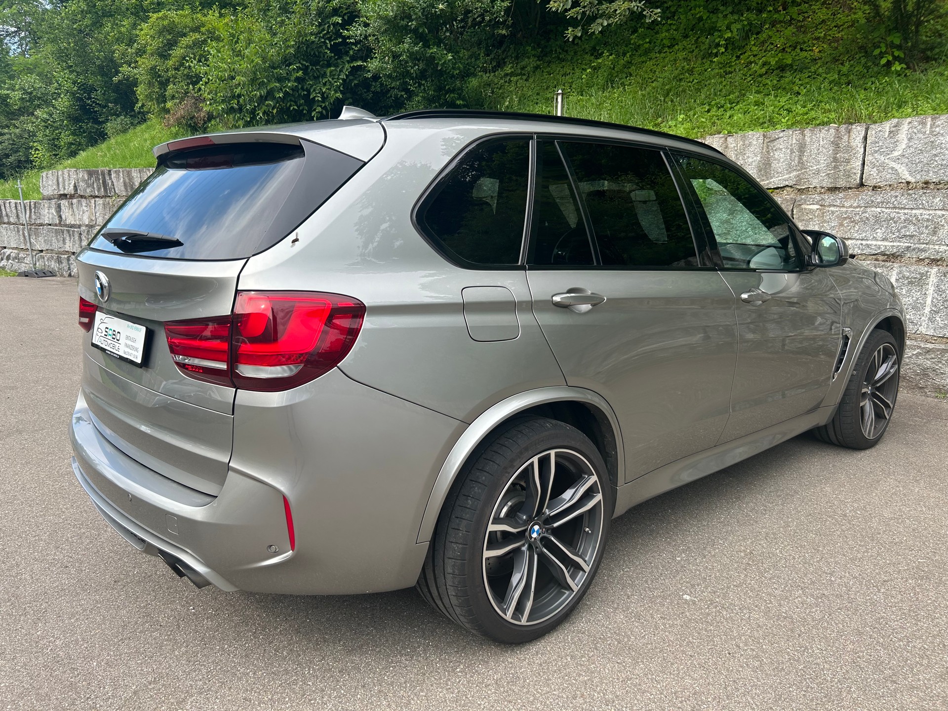BMW X5M Steptronic-image-3