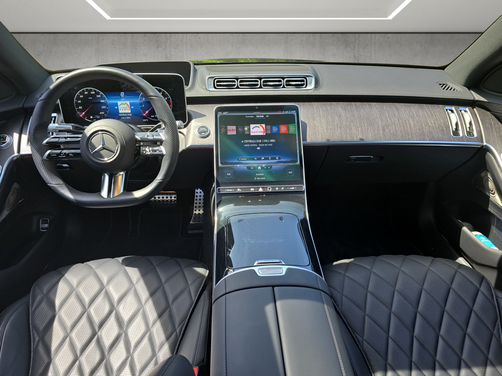 MERCEDES-BENZ S 500 4Matic AMG Line 9G-Tronic-image-8