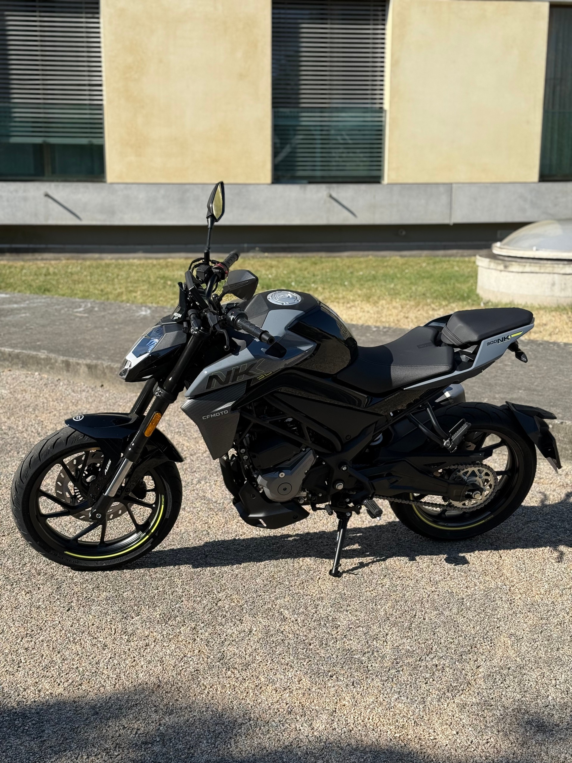 CF MOTO 300NK-image-8