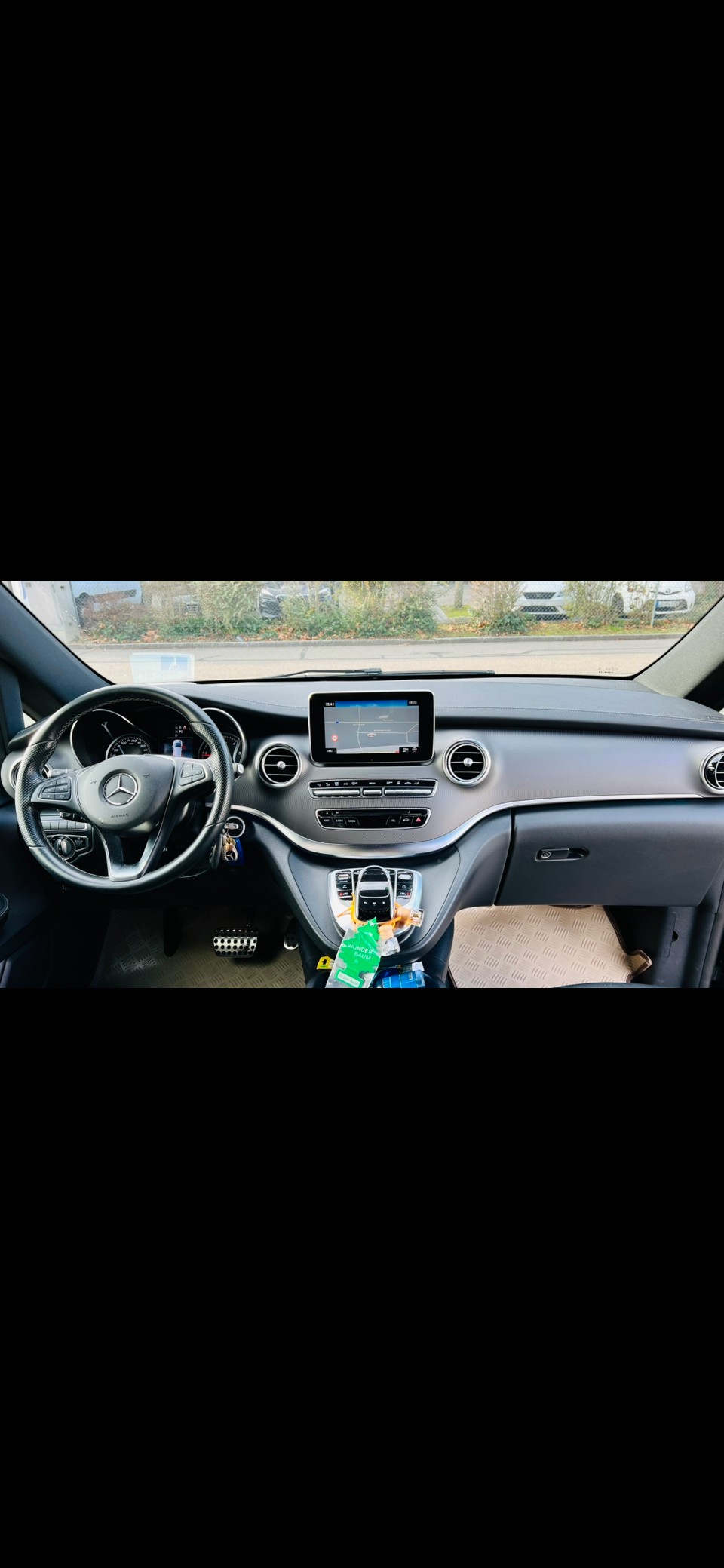 MERCEDES-BENZ V 250 d Exclusive lang 7G-Tronic-image-11