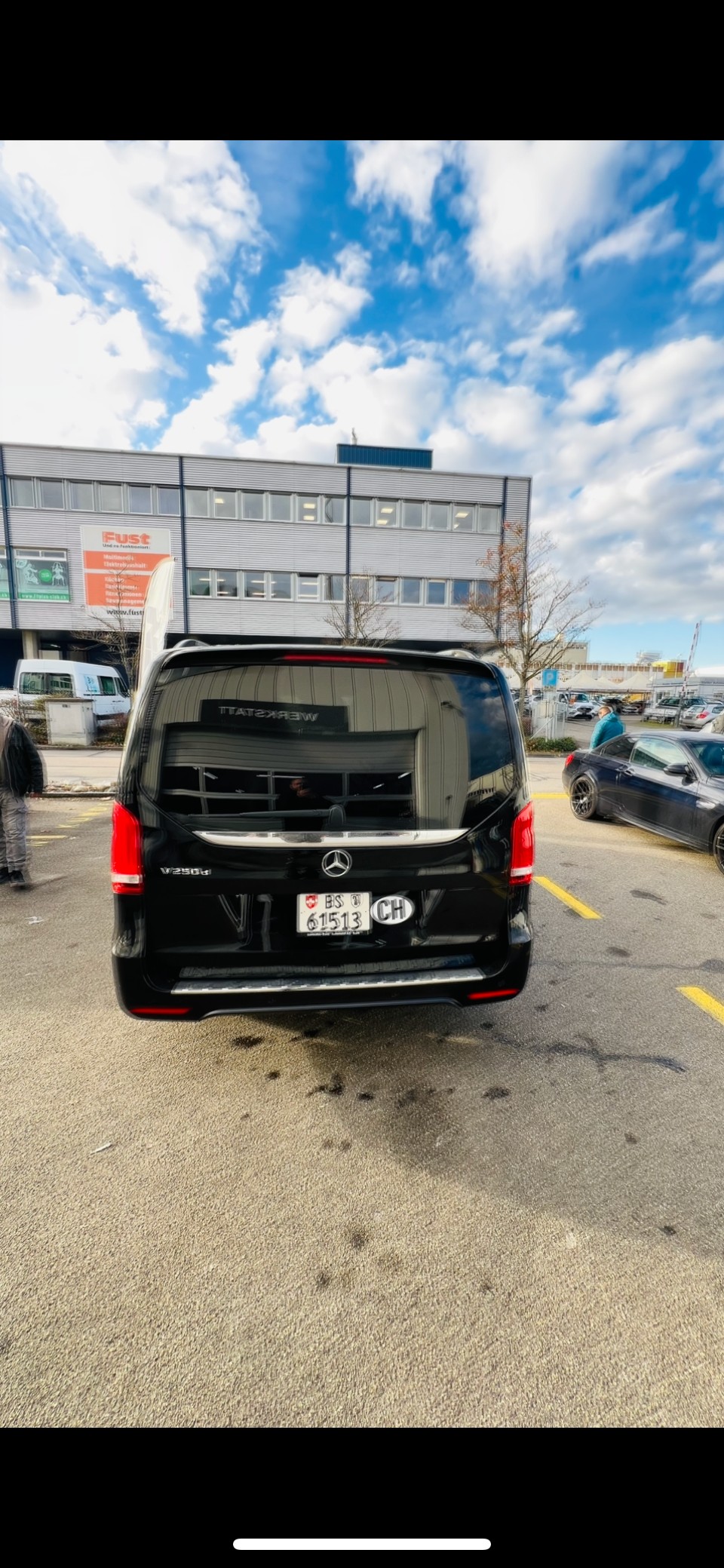 MERCEDES-BENZ V 250 d Exclusive lang 7G-Tronic-image-5
