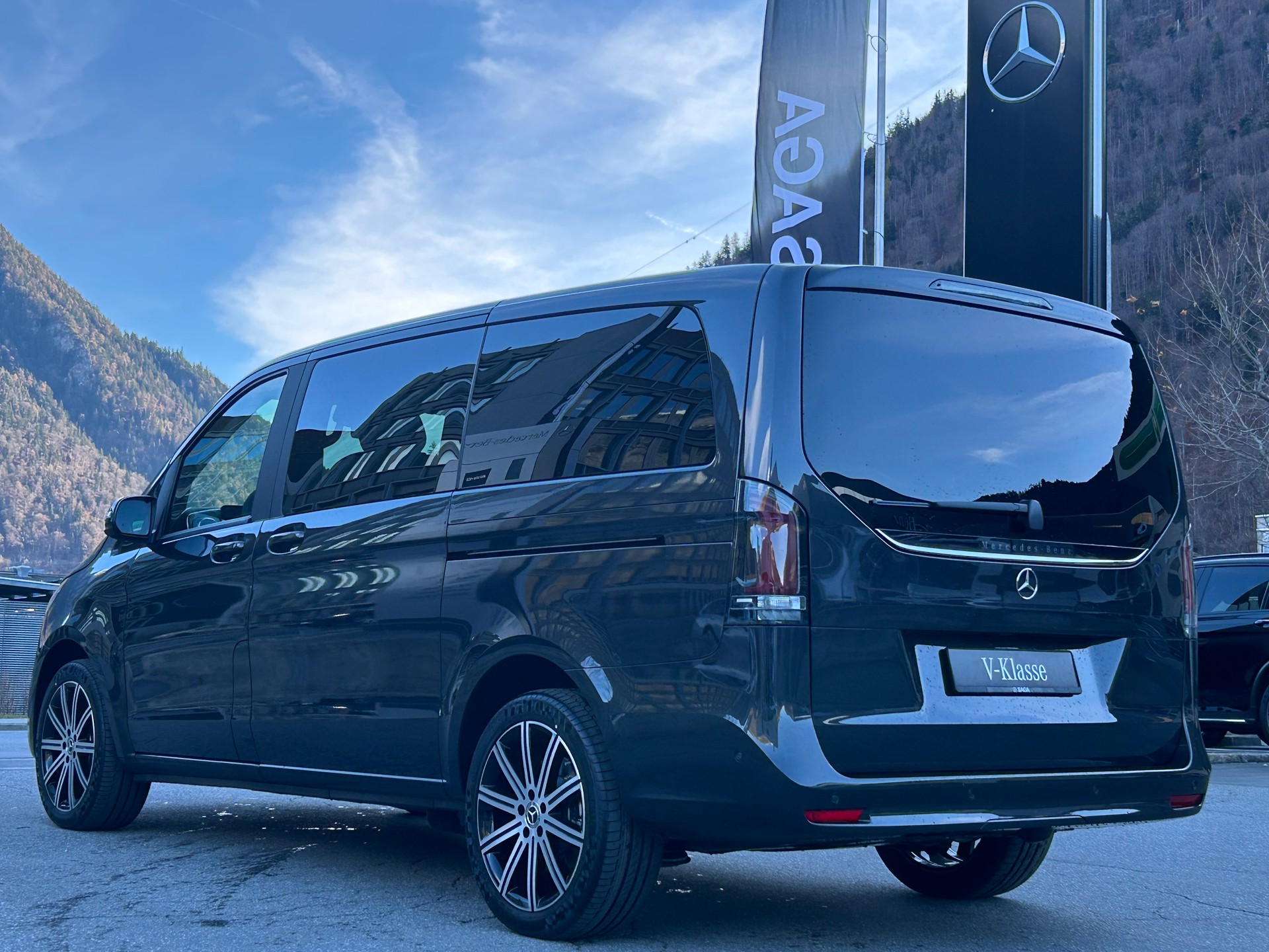 MERCEDES-BENZ V 250 d TREND Lang 4MATIC-image-9