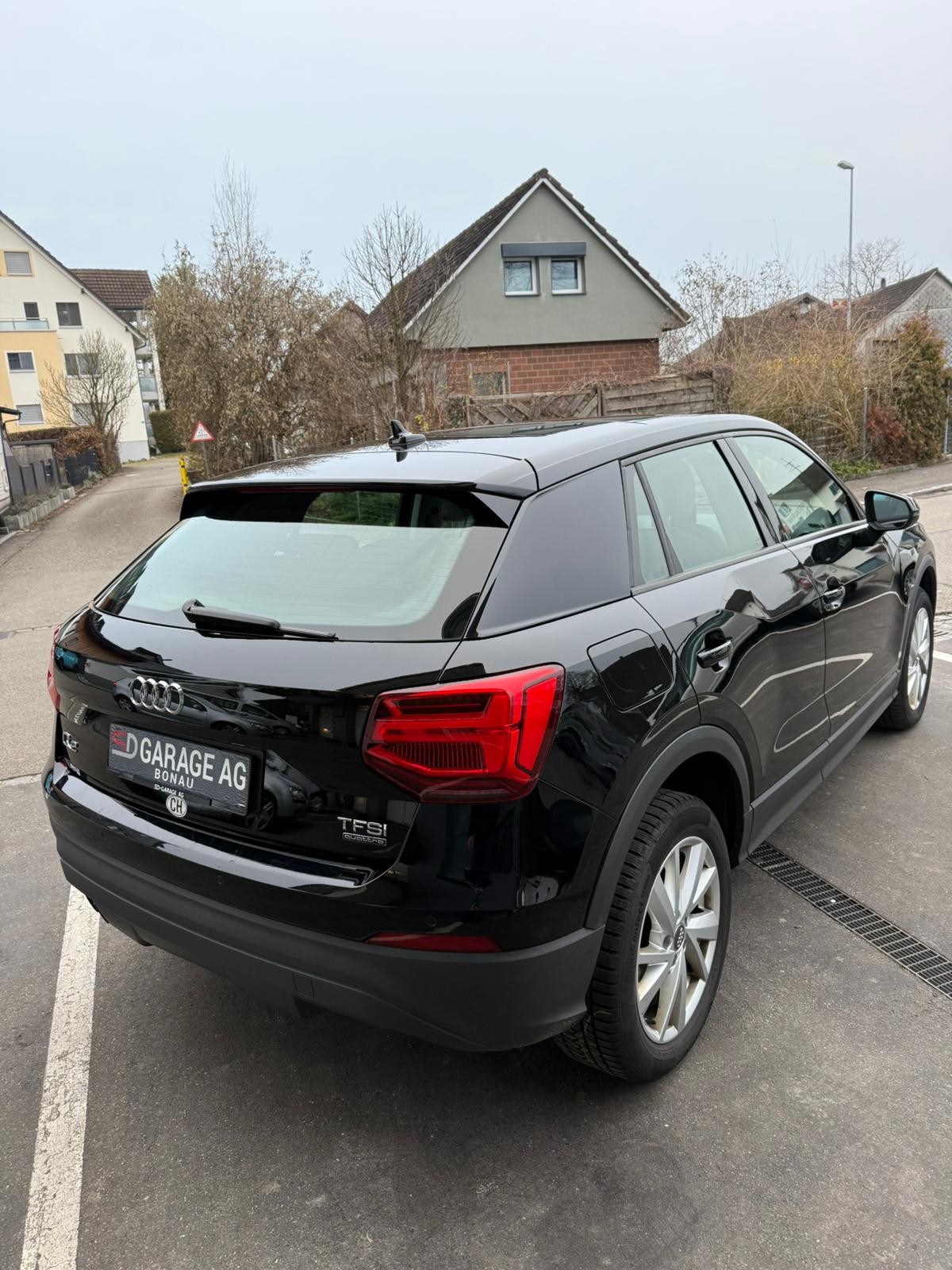 AUDI Q2 2.0 TFSI quattro S-tronic-image-8