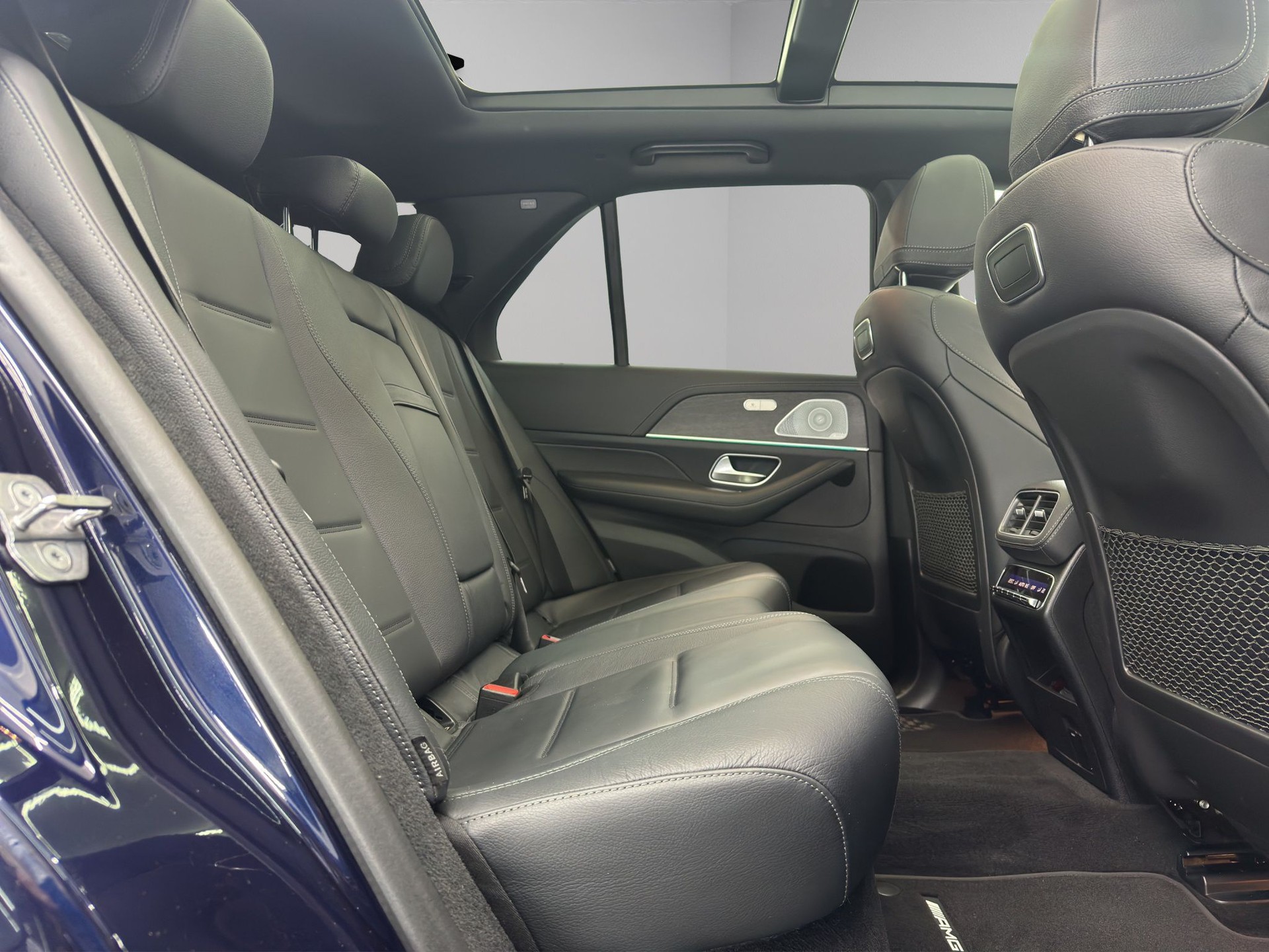 MERCEDES-BENZ GLE 400 d 4Matic AMG Line 9G-Tronic-image-7
