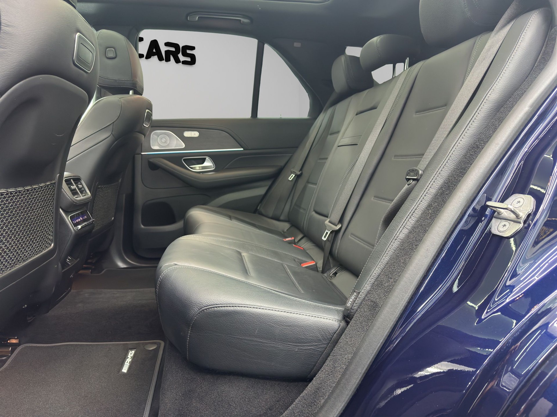 MERCEDES-BENZ GLE 400 d 4Matic AMG Line 9G-Tronic-image-8