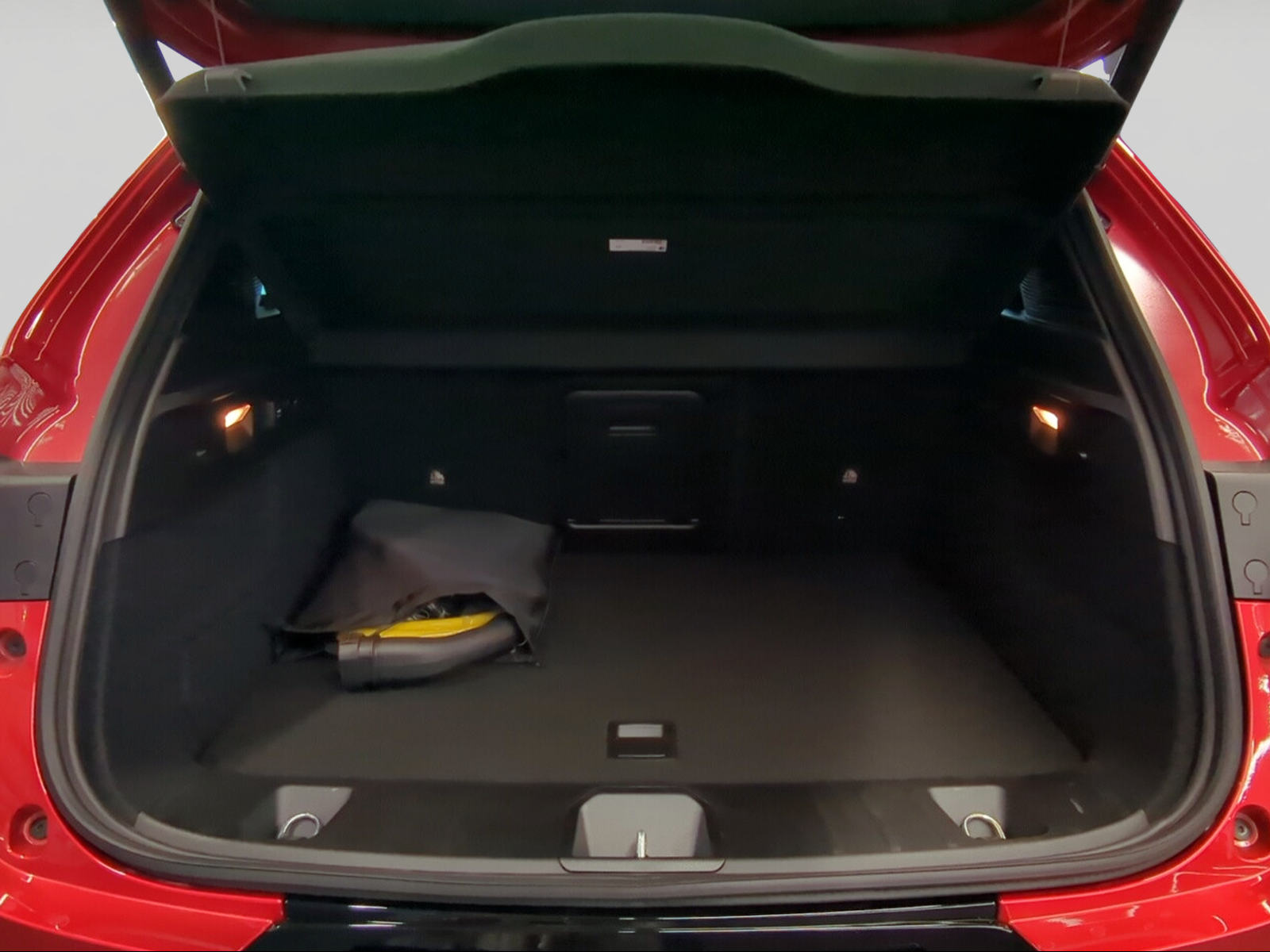 ALFA ROMEO Tonale 1.3 Plug-in-Hybrid Q4 Sport Speciale Launch-image-4