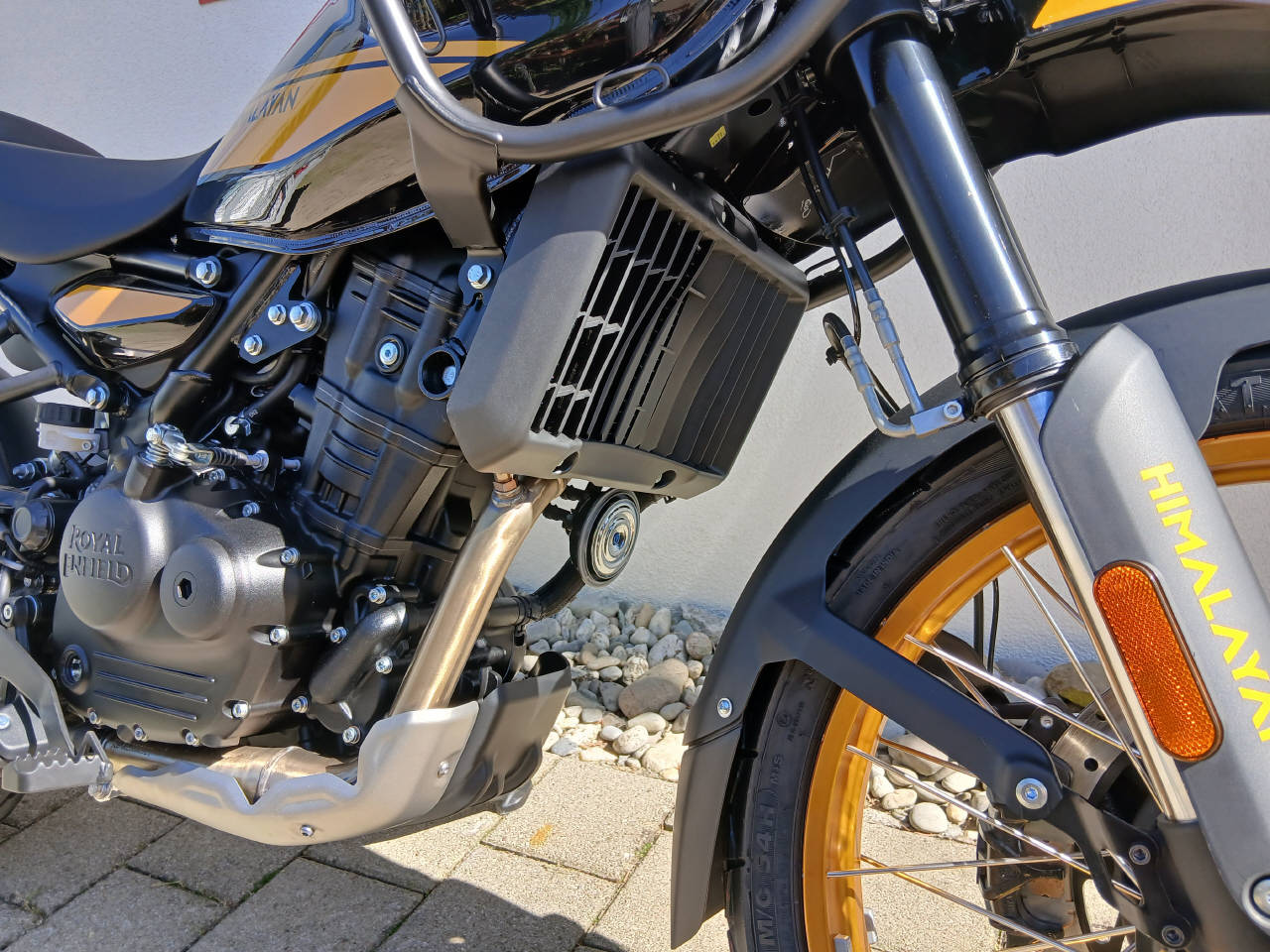 ROYAL ENFIELD Himalayan 452 Tubeless-image-8