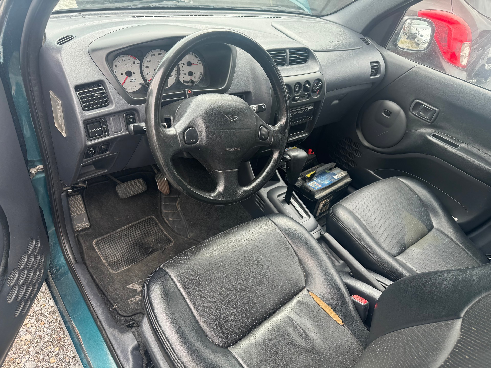 DAIHATSU Terios 1.3 16V 4x4-image-4