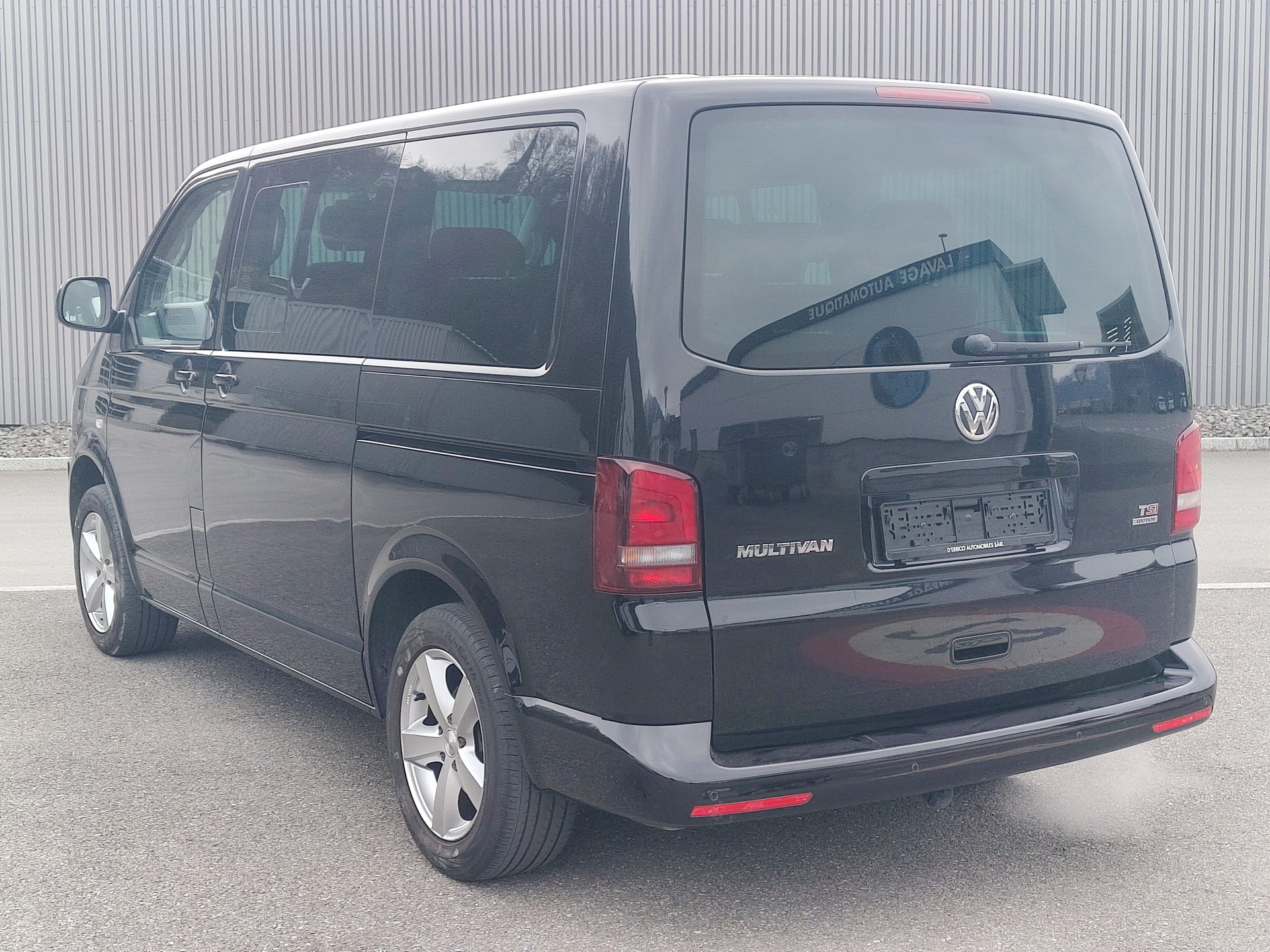 VW T5 Multivan 2.0 TSI Comfortline Life 4Motion DSG-showroom-element-2