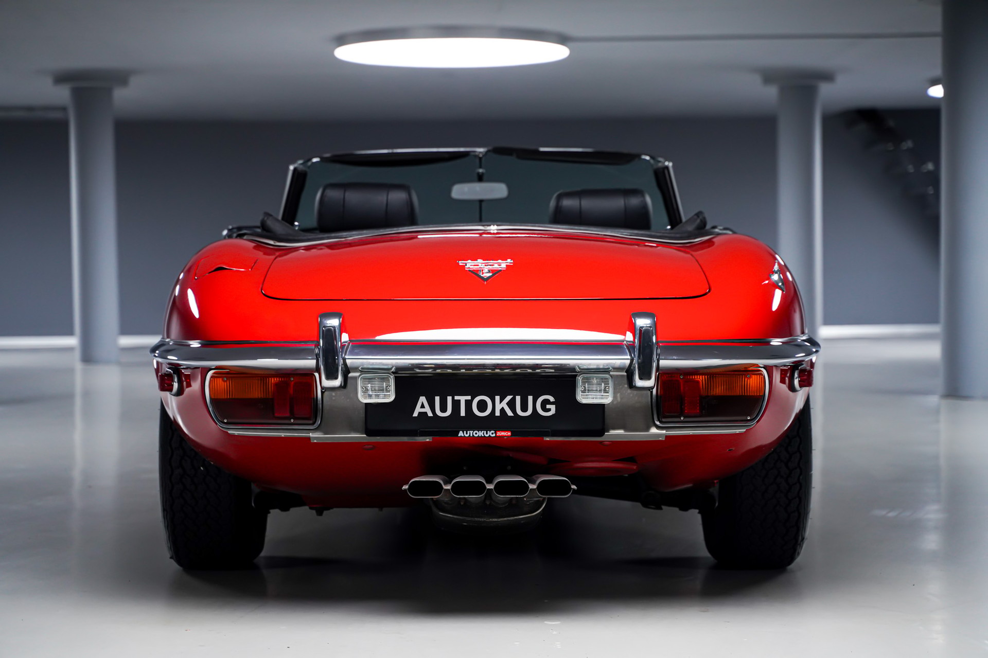 JAGUAR E-Type V12-image-7
