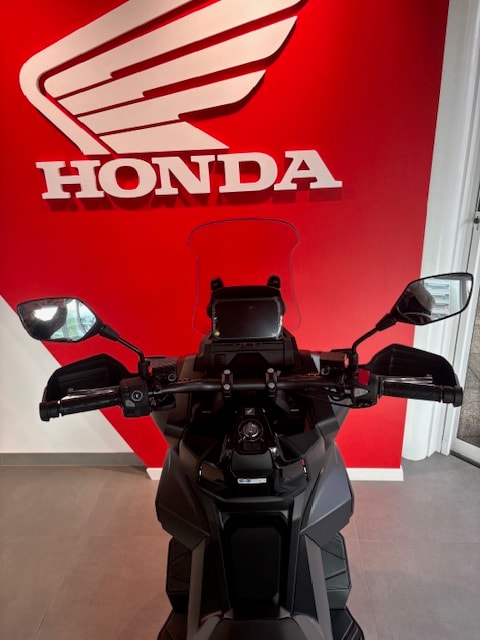 HONDA ADV 350-image-8