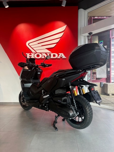 HONDA ADV 350-image-4