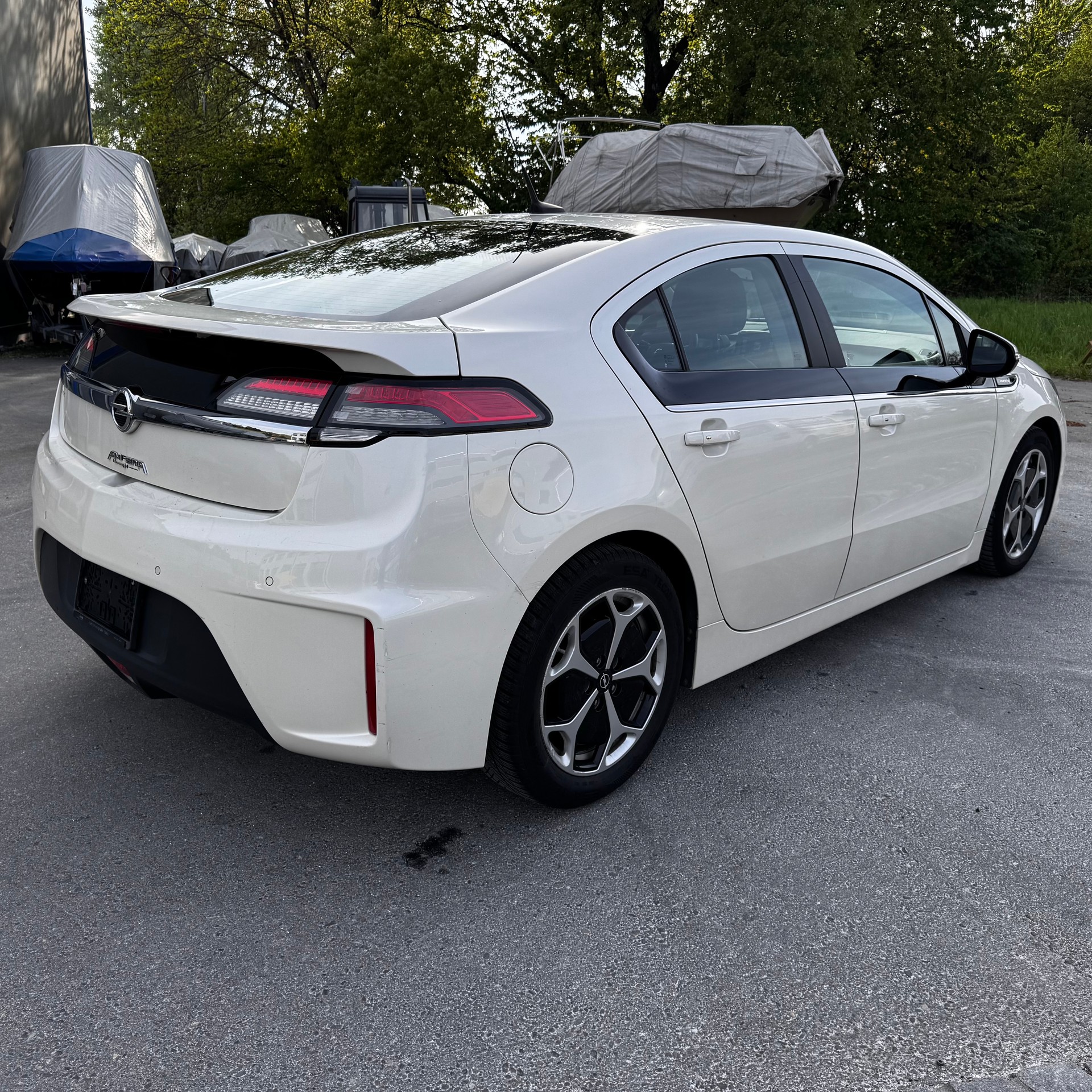 OPEL Ampera E-REV-image-10