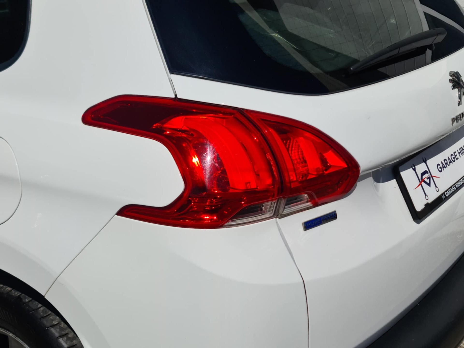 PEUGEOT 2008 1.2 PureTech Active-image-7