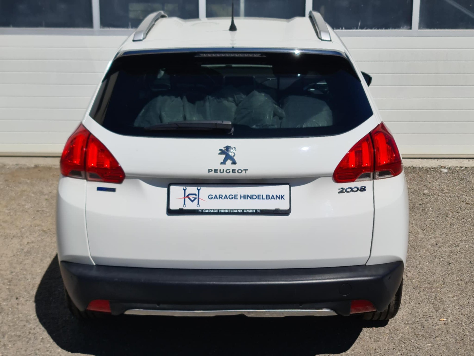 PEUGEOT 2008 1.2 PureTech Active-image-15