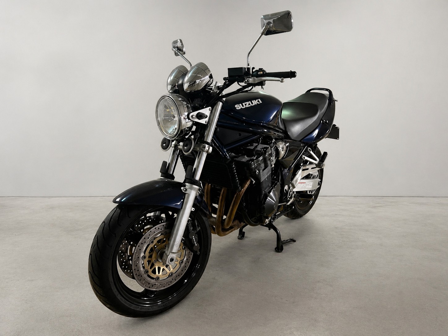 SUZUKI GSF 1200 Special Edition K4
