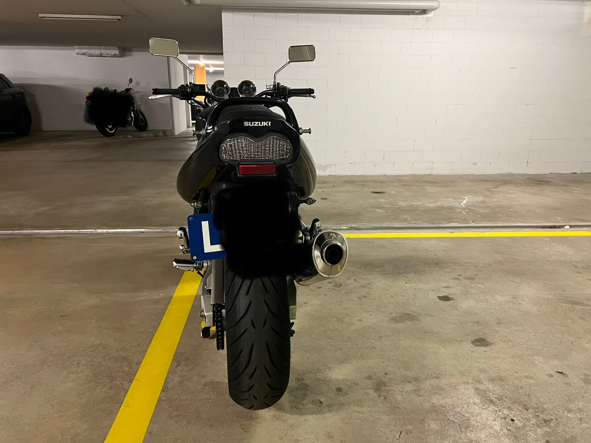 SUZUKI GSF 1200 Special Edition K4-image-4