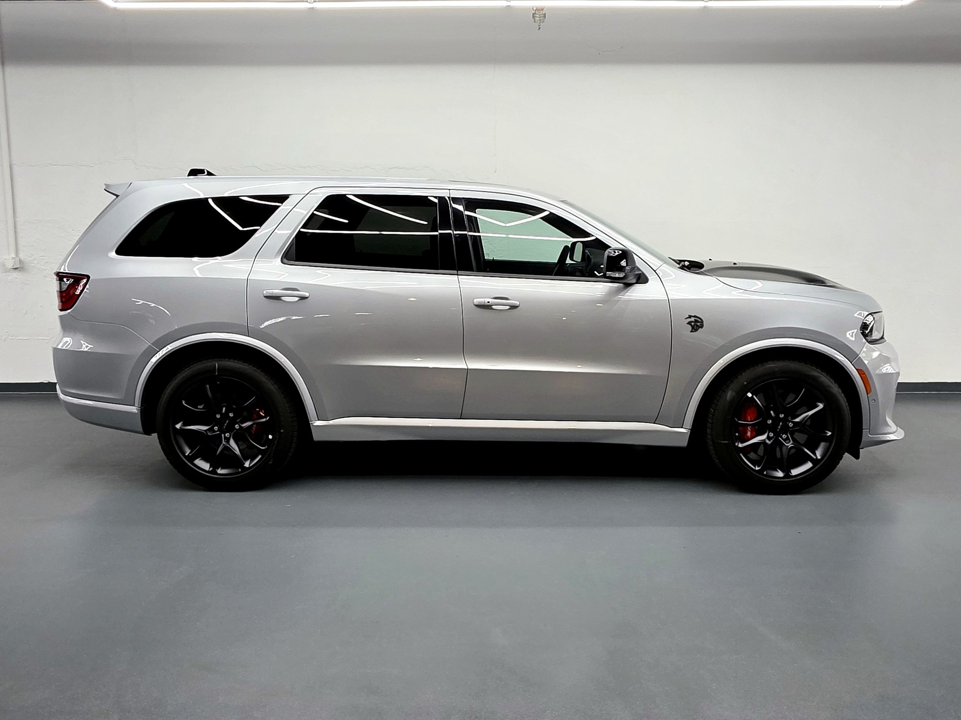 DODGE Durango SRT 6.2 HELLCAT AWD "SILVER BULLET"