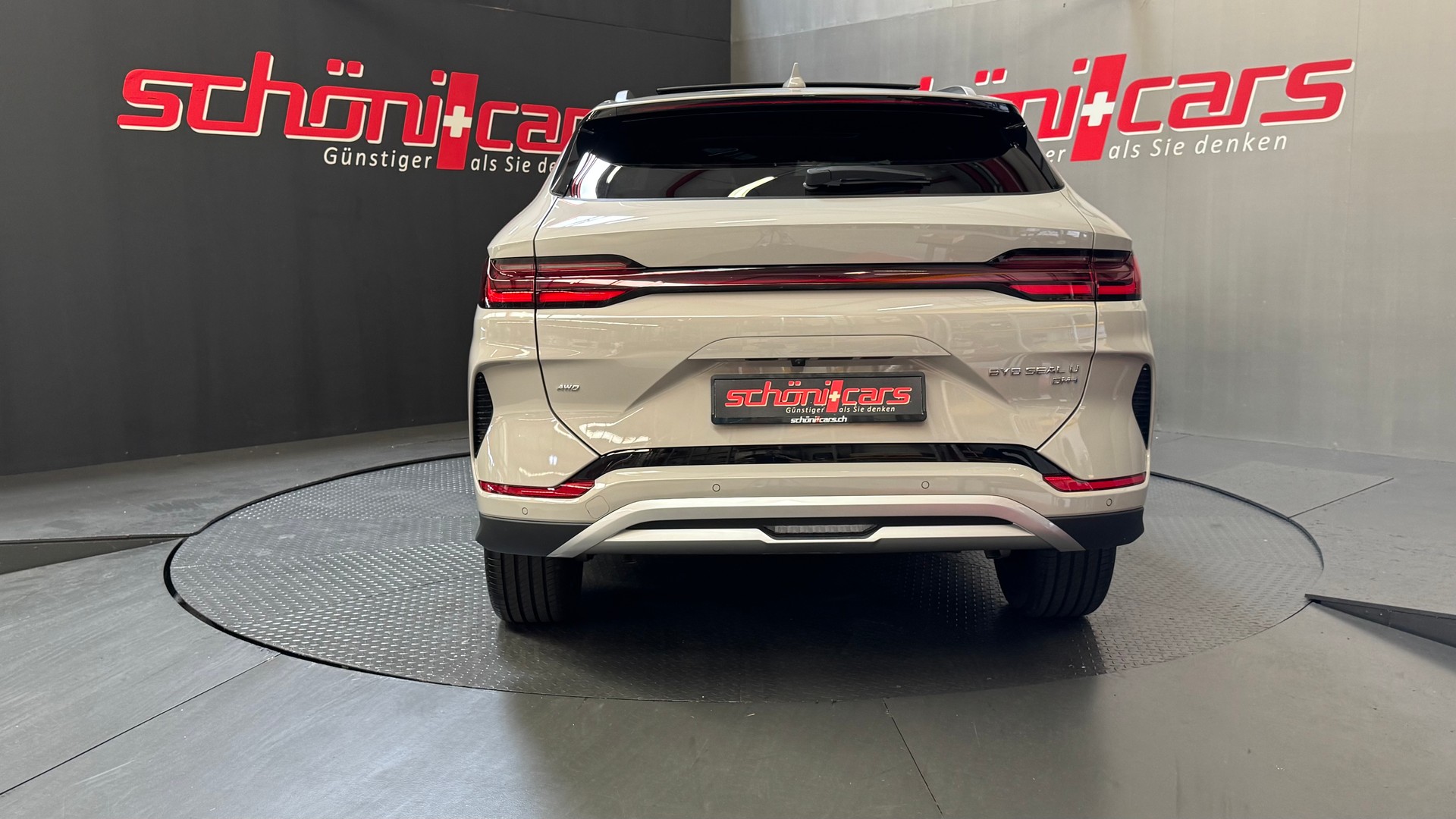 BYD Seal U DM-i Design AWD-image-4