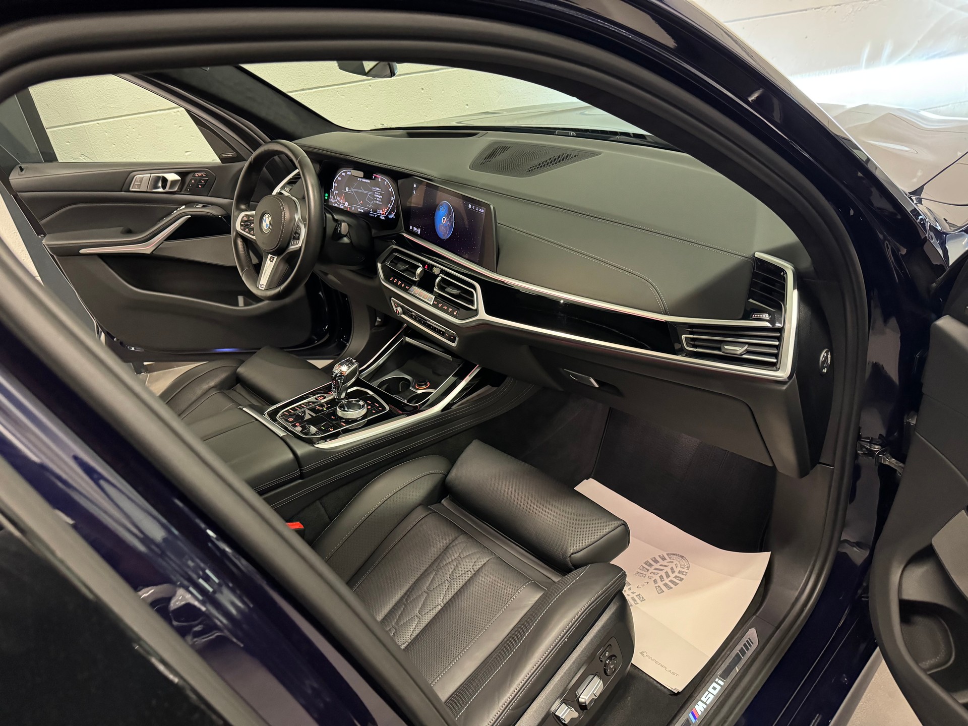 BMW X7 xDrive M50i Steptronic-image-17