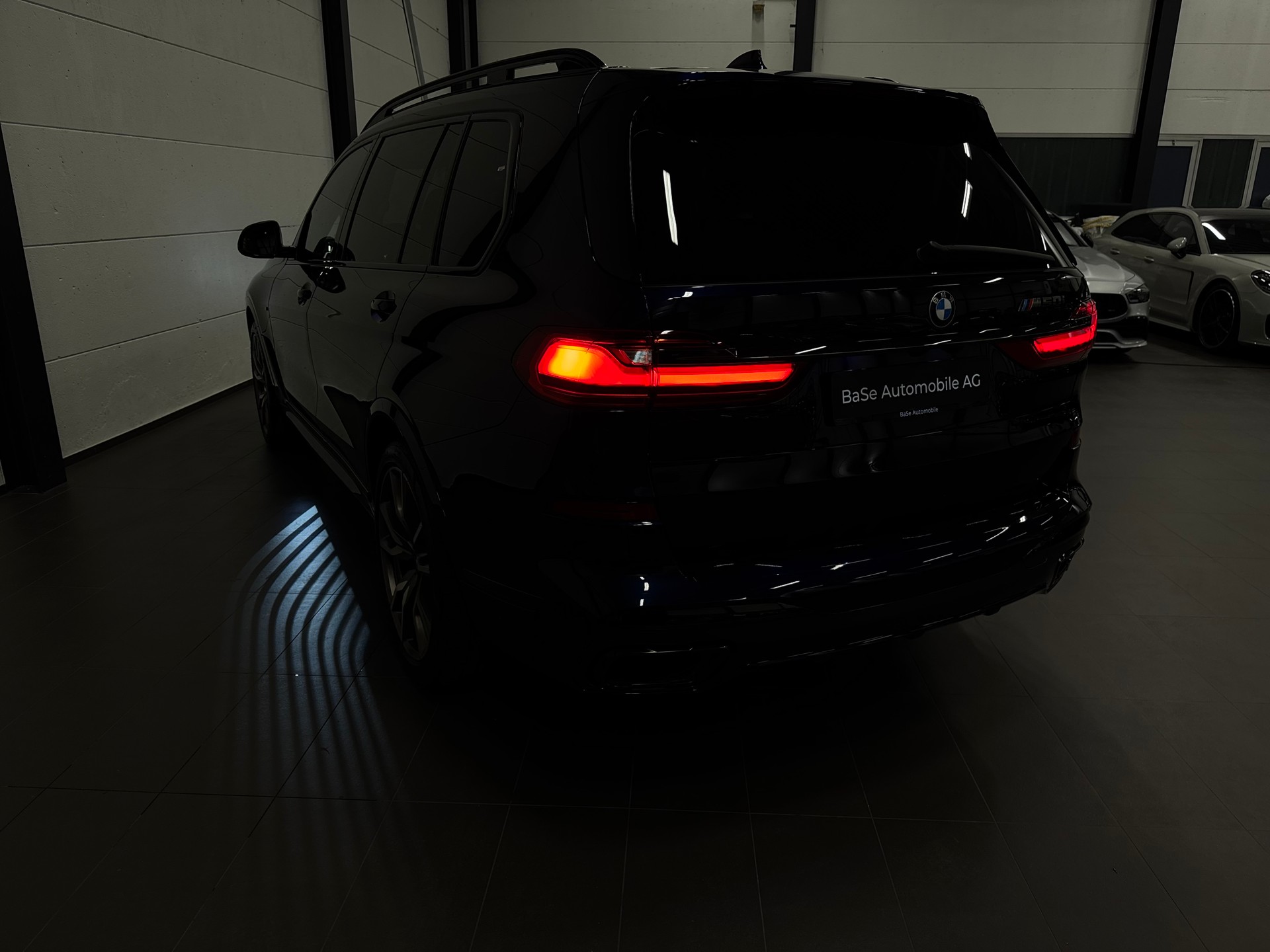 BMW X7 xDrive M50i Steptronic-image-13