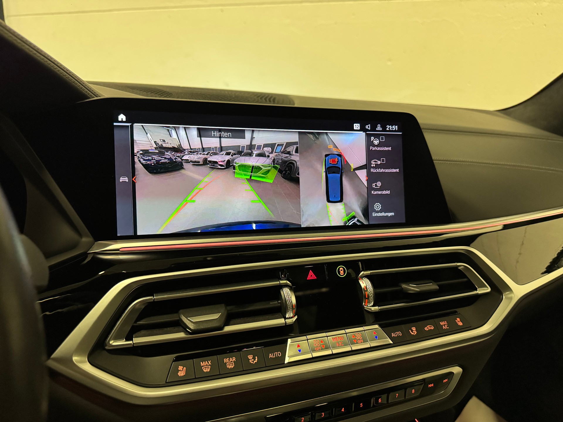 BMW X7 xDrive M50i Steptronic-image-26
