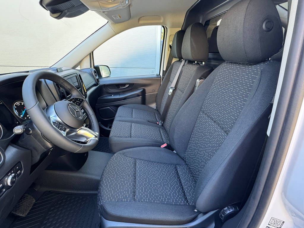 MERCEDES-BENZ eVito 129 Kasten Worker lang 90 kWh-image-6