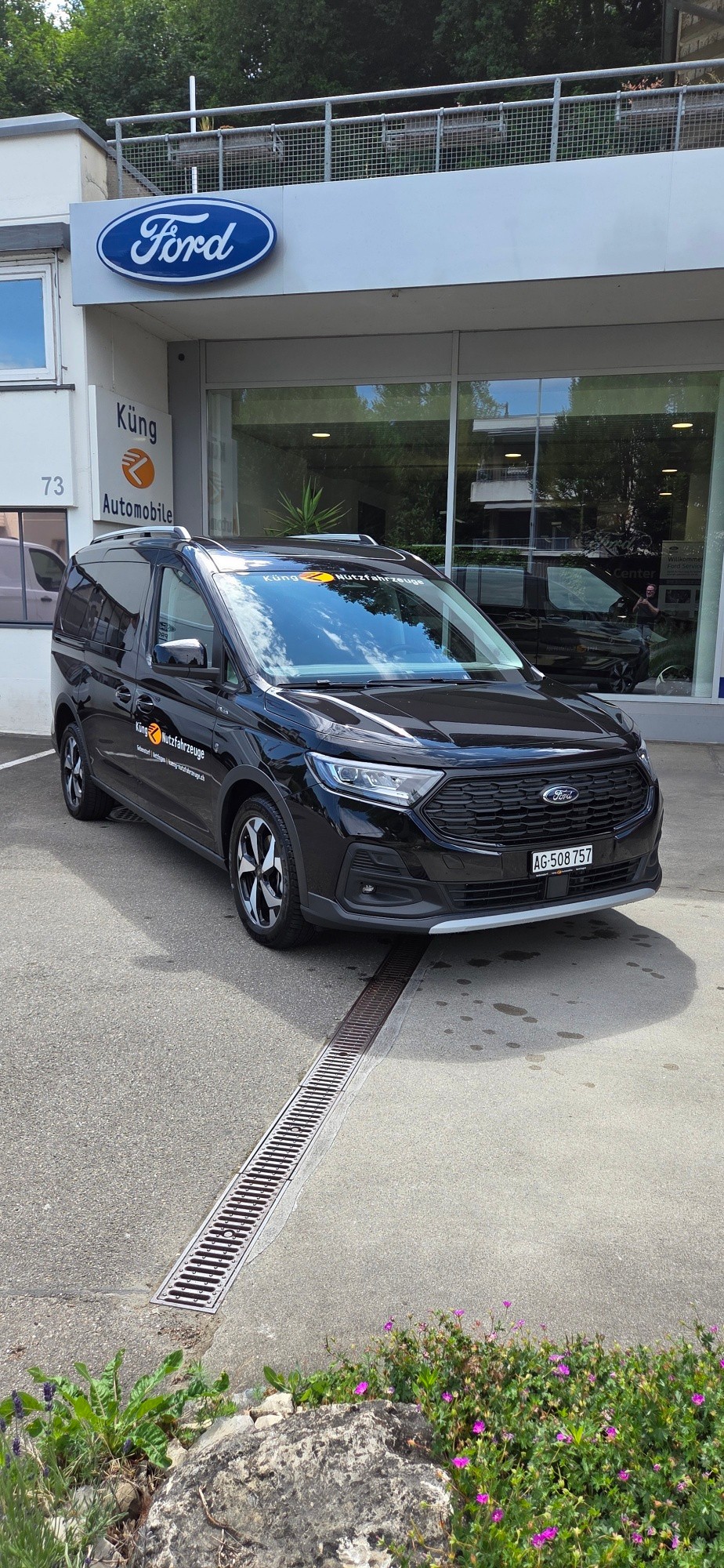 FORD Grand Tourneo Connect 1.5 PHEV Active Automat-showroom-element-1