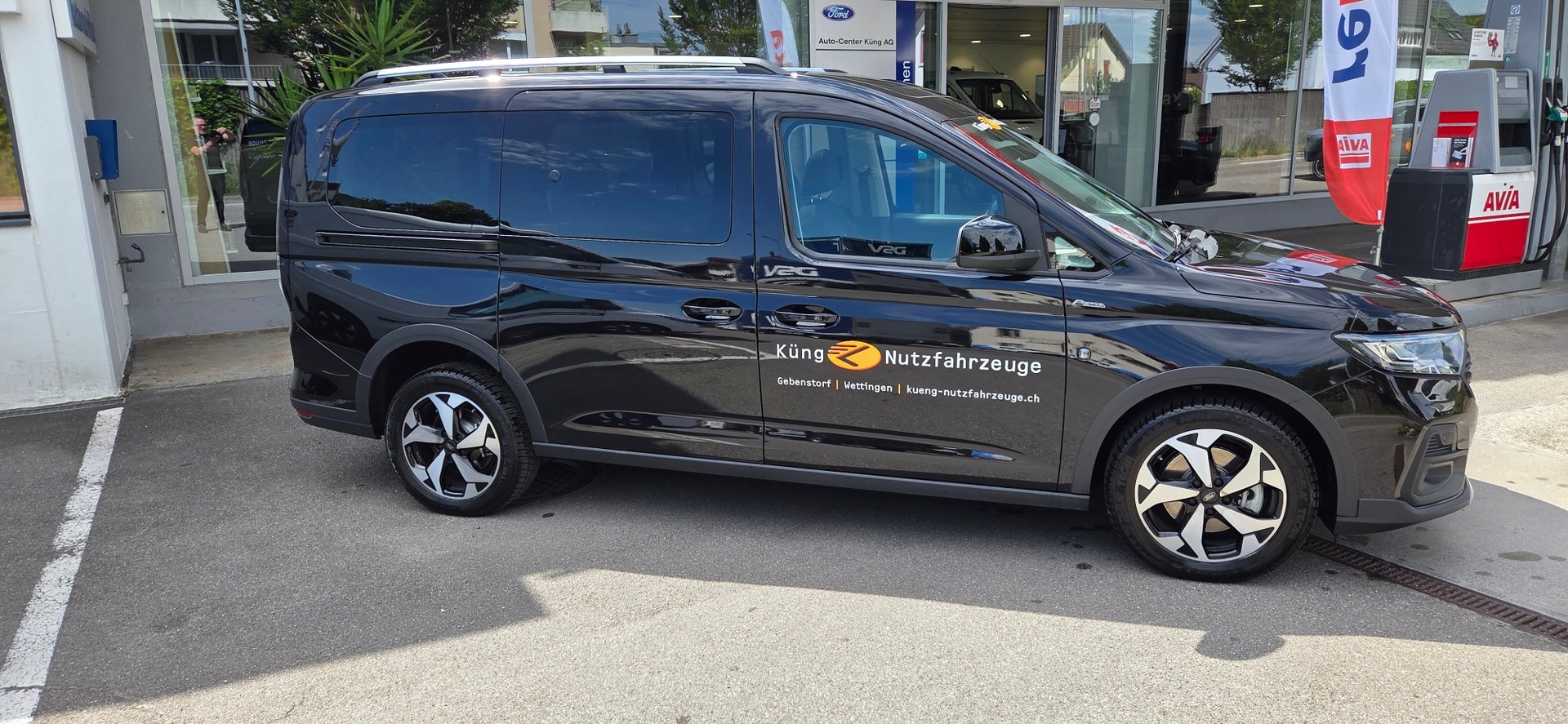 FORD Grand Tourneo Connect 1.5 PHEV Active Automat-showroom-element-2