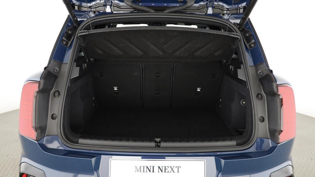 MINI John Cooper Works Countryman ALL4-image-20
