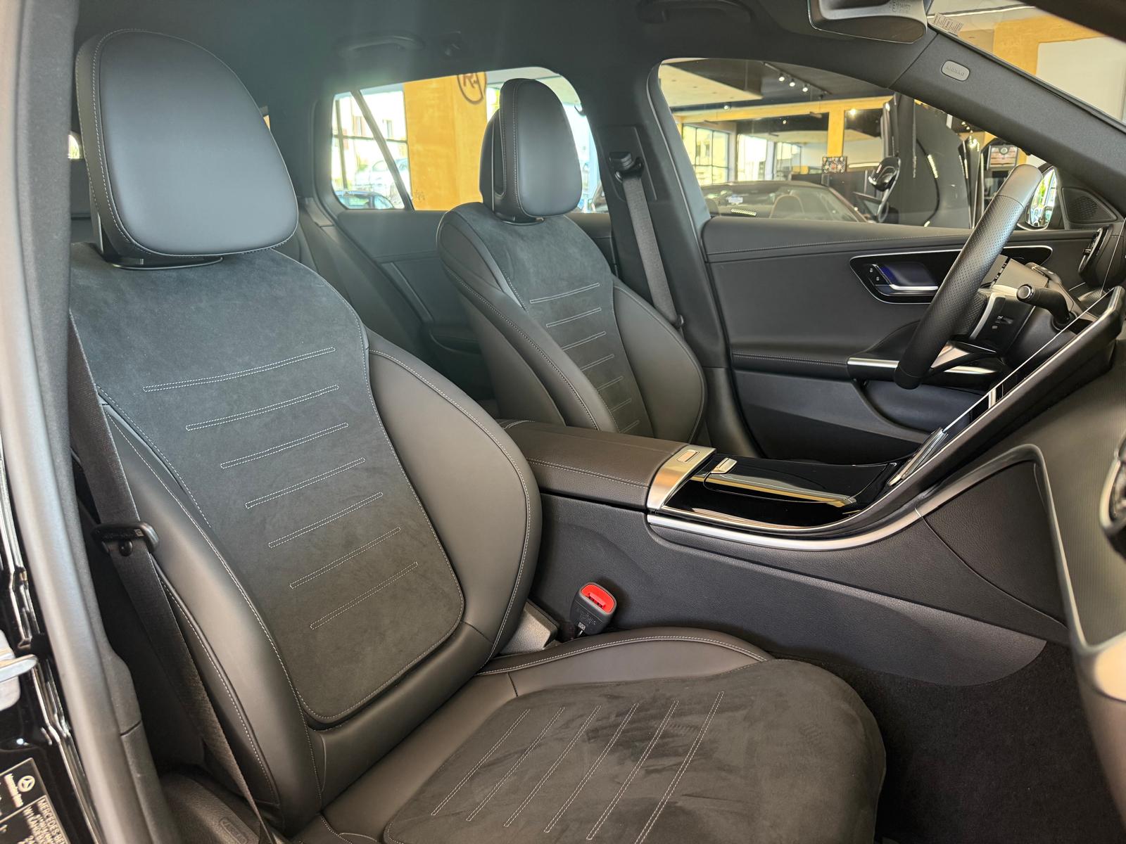MERCEDES-BENZ C 220 d AMG Line Advance-image-15