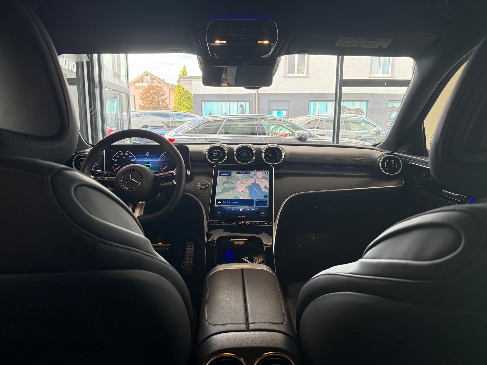 MERCEDES-BENZ C 220 d AMG Line Advance-image-19