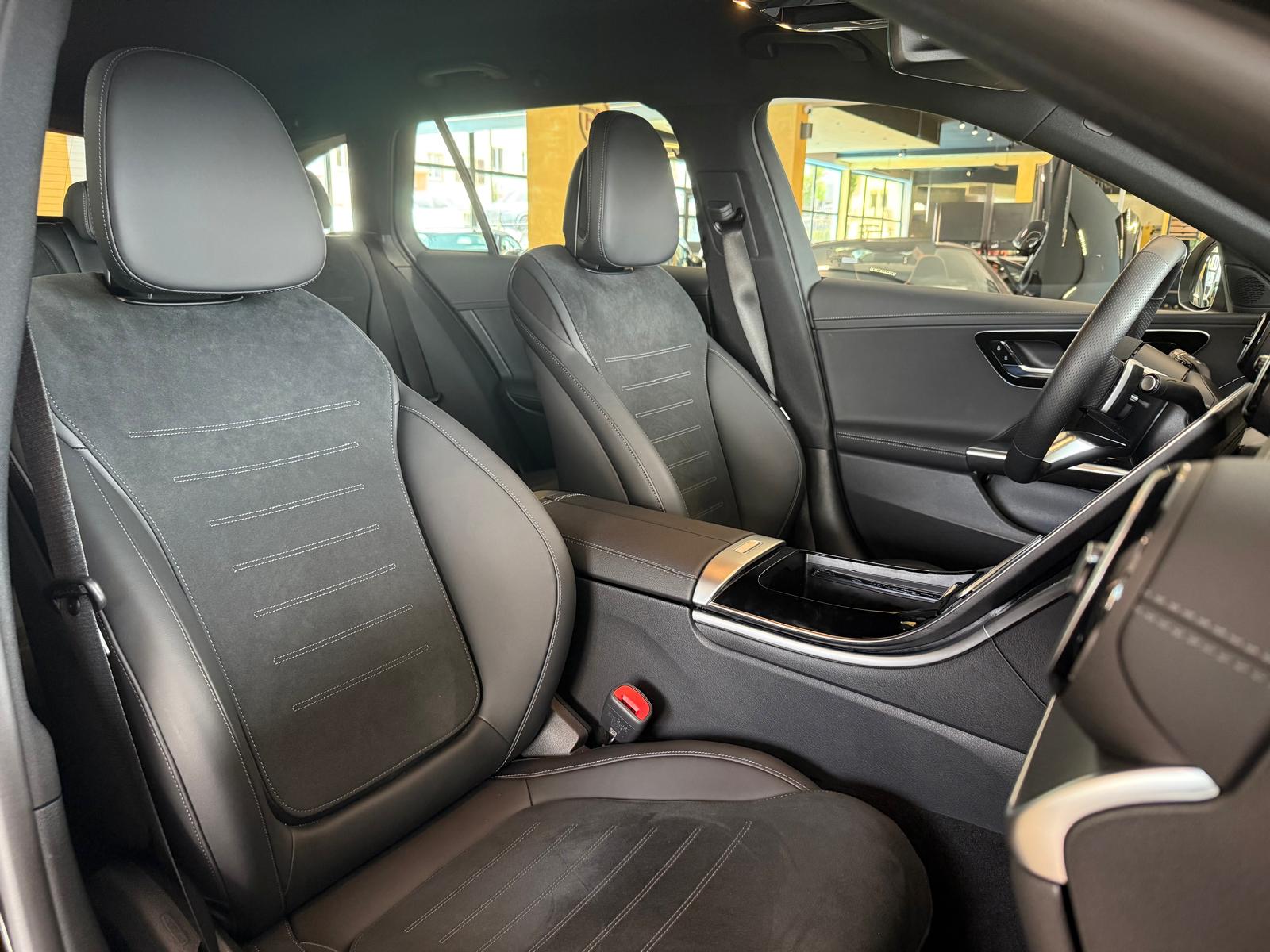 MERCEDES-BENZ C 220 d AMG Line Advance-image-15
