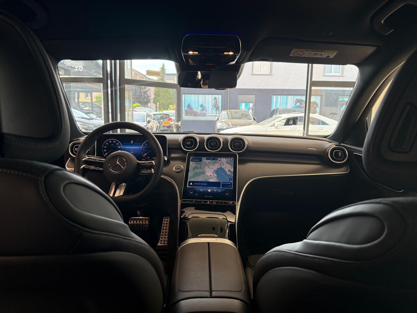 MERCEDES-BENZ C 220 d AMG Line Advance-image-19