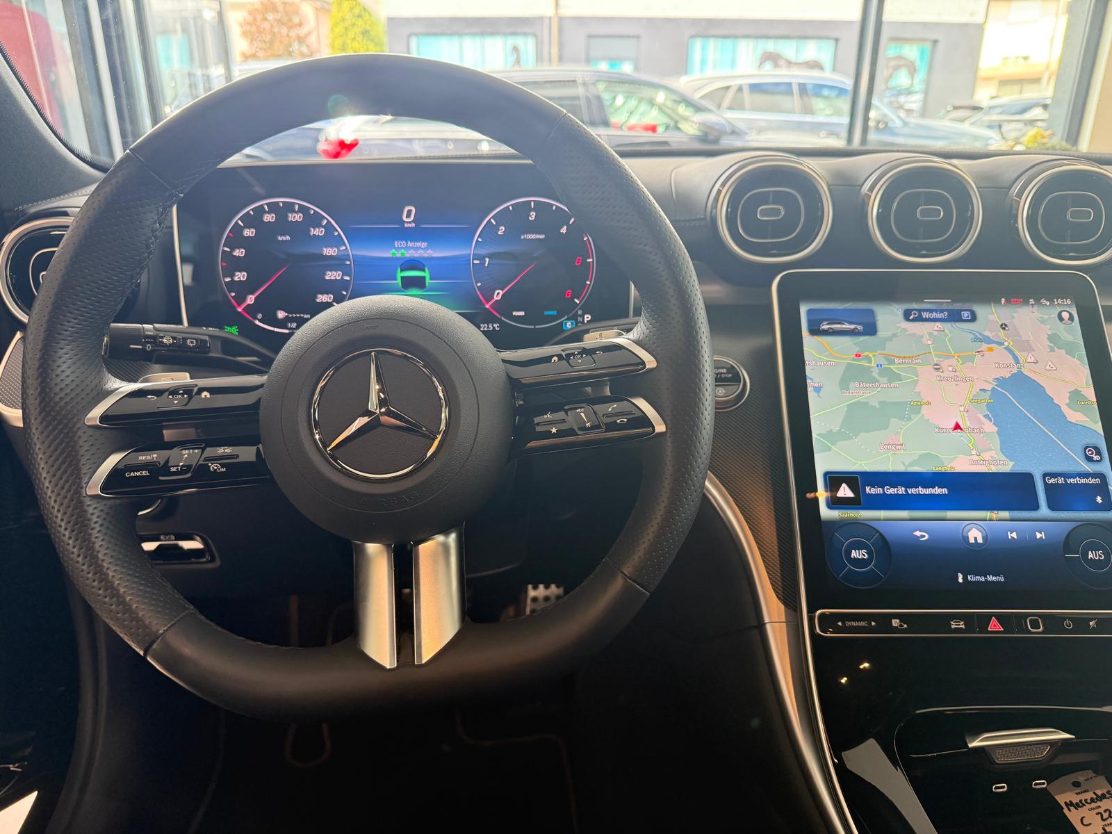 MERCEDES-BENZ C 220 d AMG Line Advance-image-12