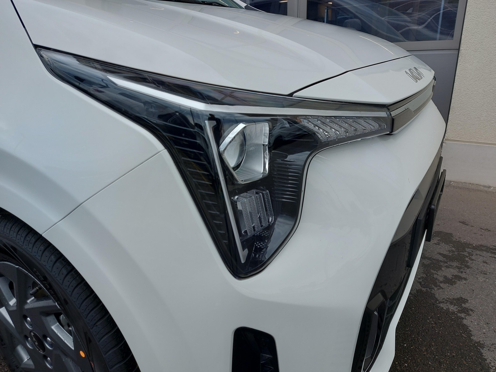 KIA Picanto 1.0 GDi First Edition-image-4