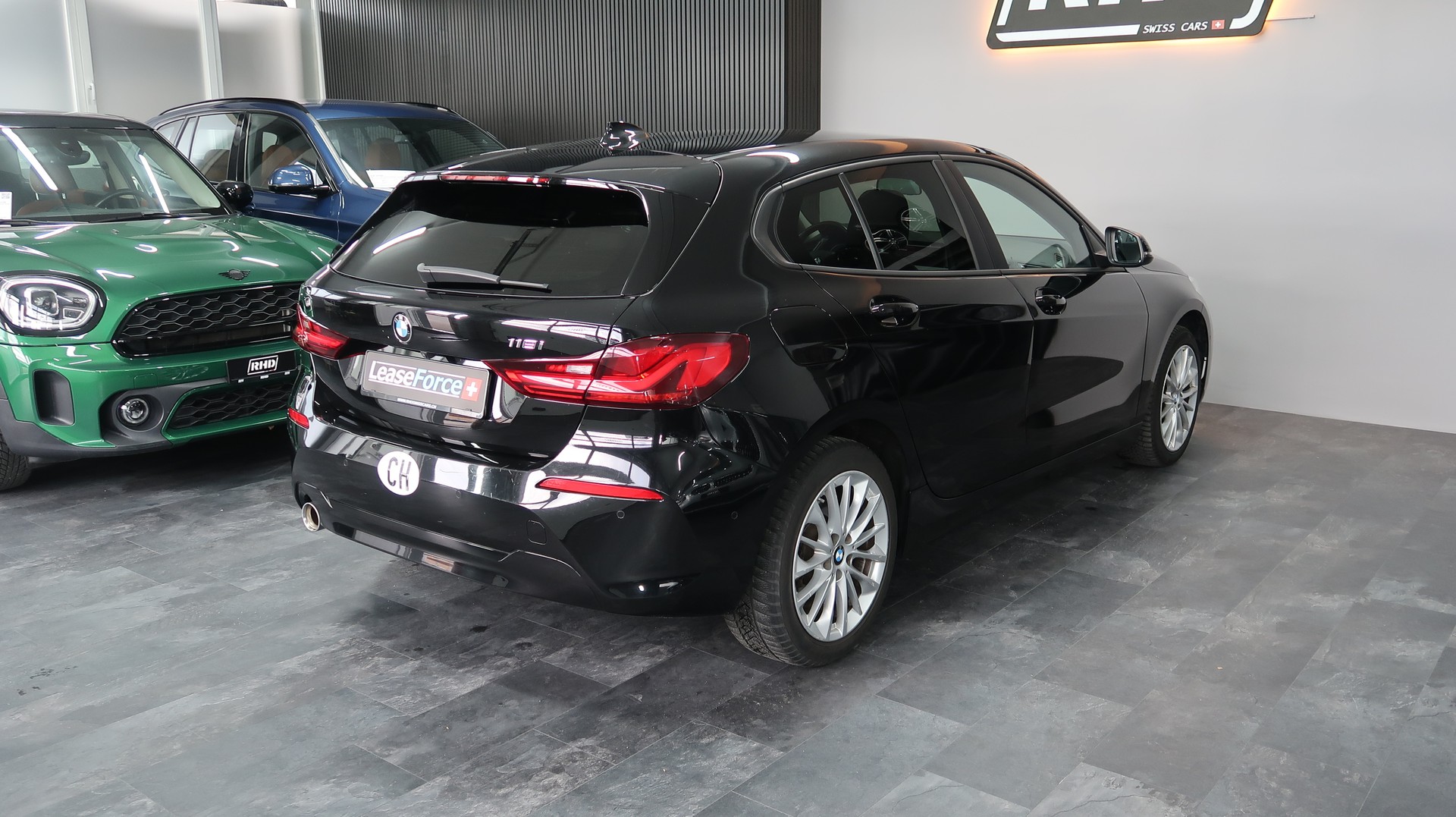 BMW 118i Steptronic / BMW GARANTIE-image-8