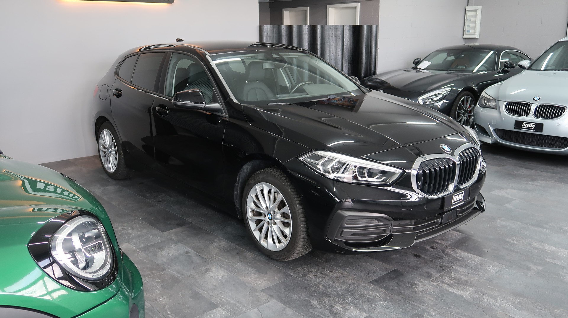 BMW 118i Steptronic / BMW GARANTIE-image-6