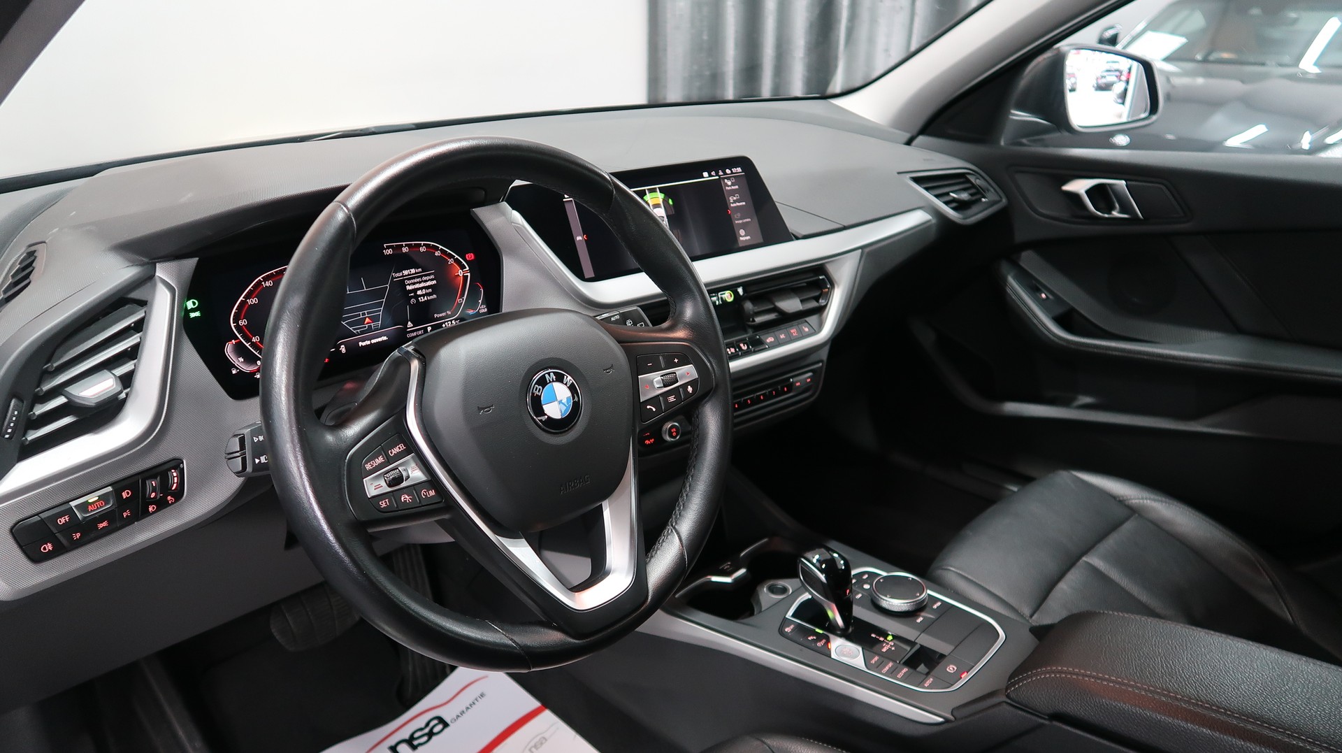 BMW 118i Steptronic / BMW GARANTIE-image-14