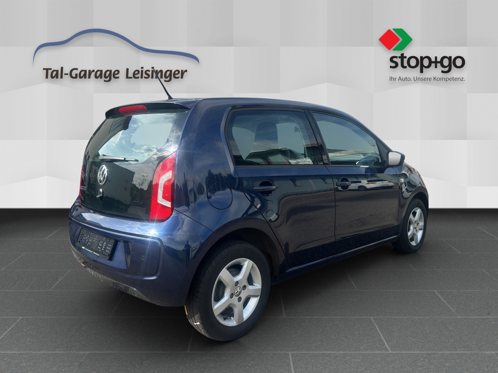 VW Up 1.0 BMT EcoFuel club up-image-8