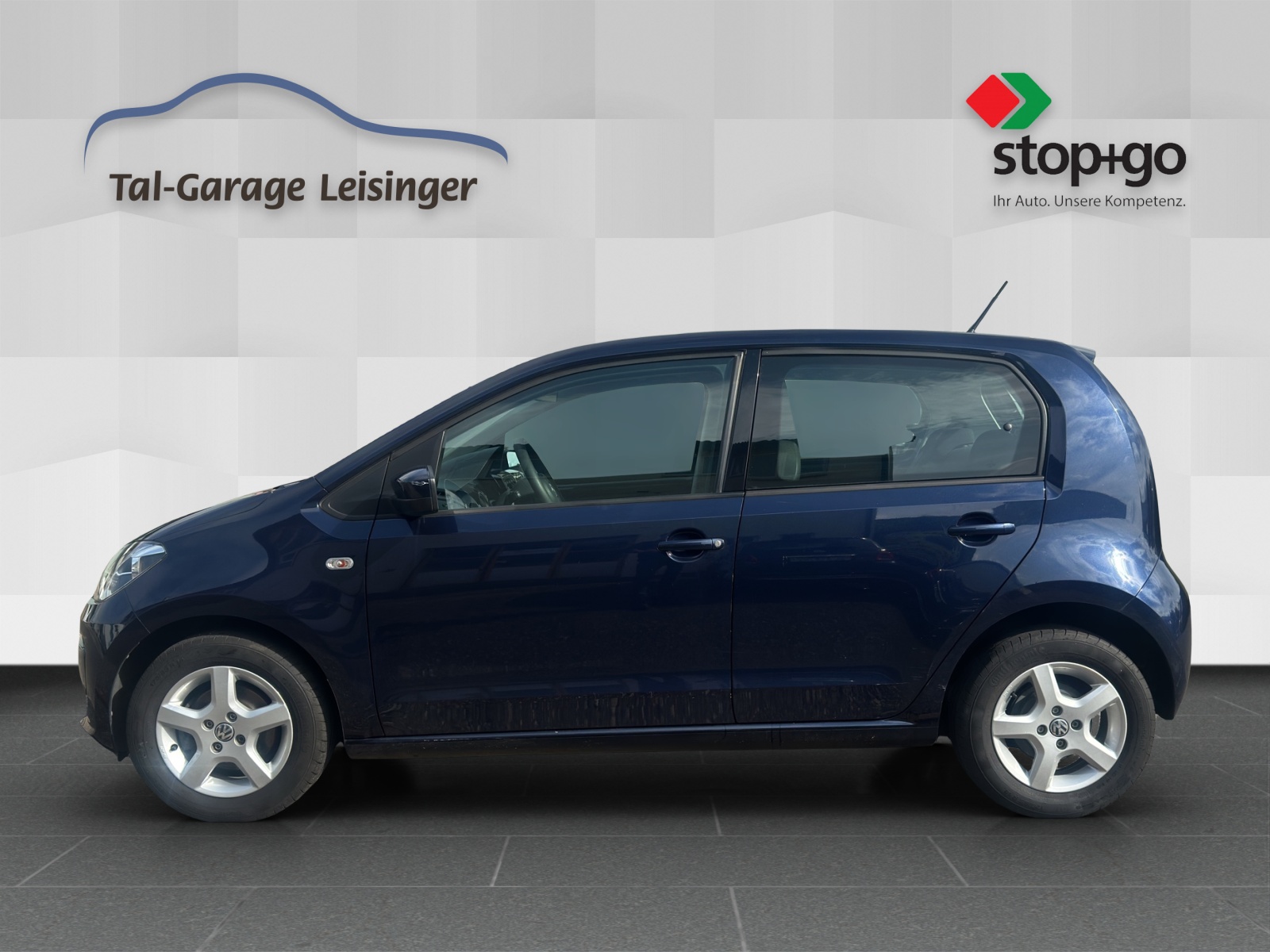 VW Up 1.0 BMT EcoFuel club up-image-2