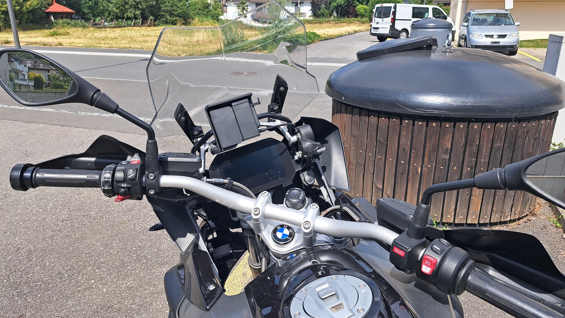 BMW R 1200 GS-image-1