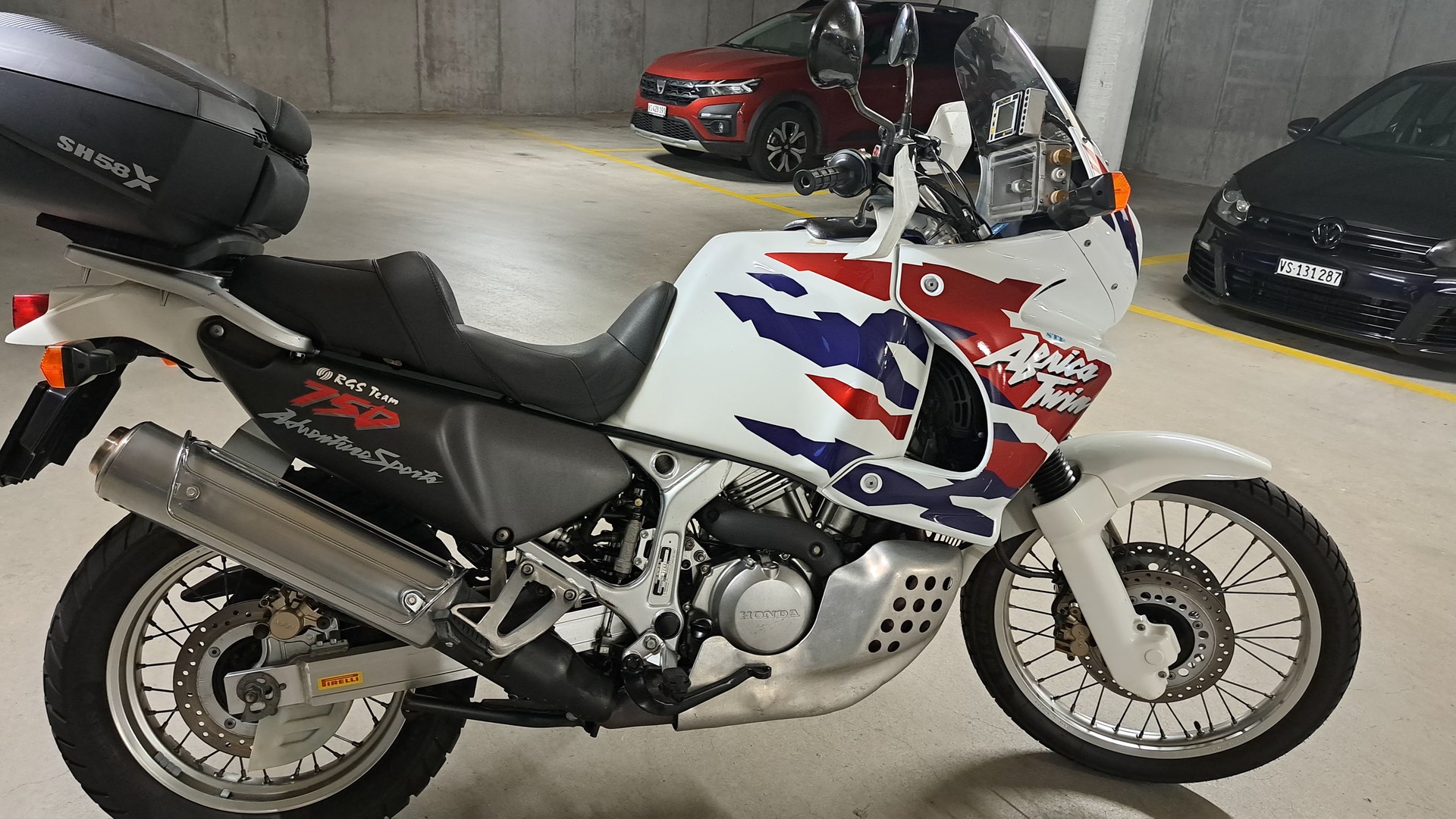 BMW R 1300-image-2