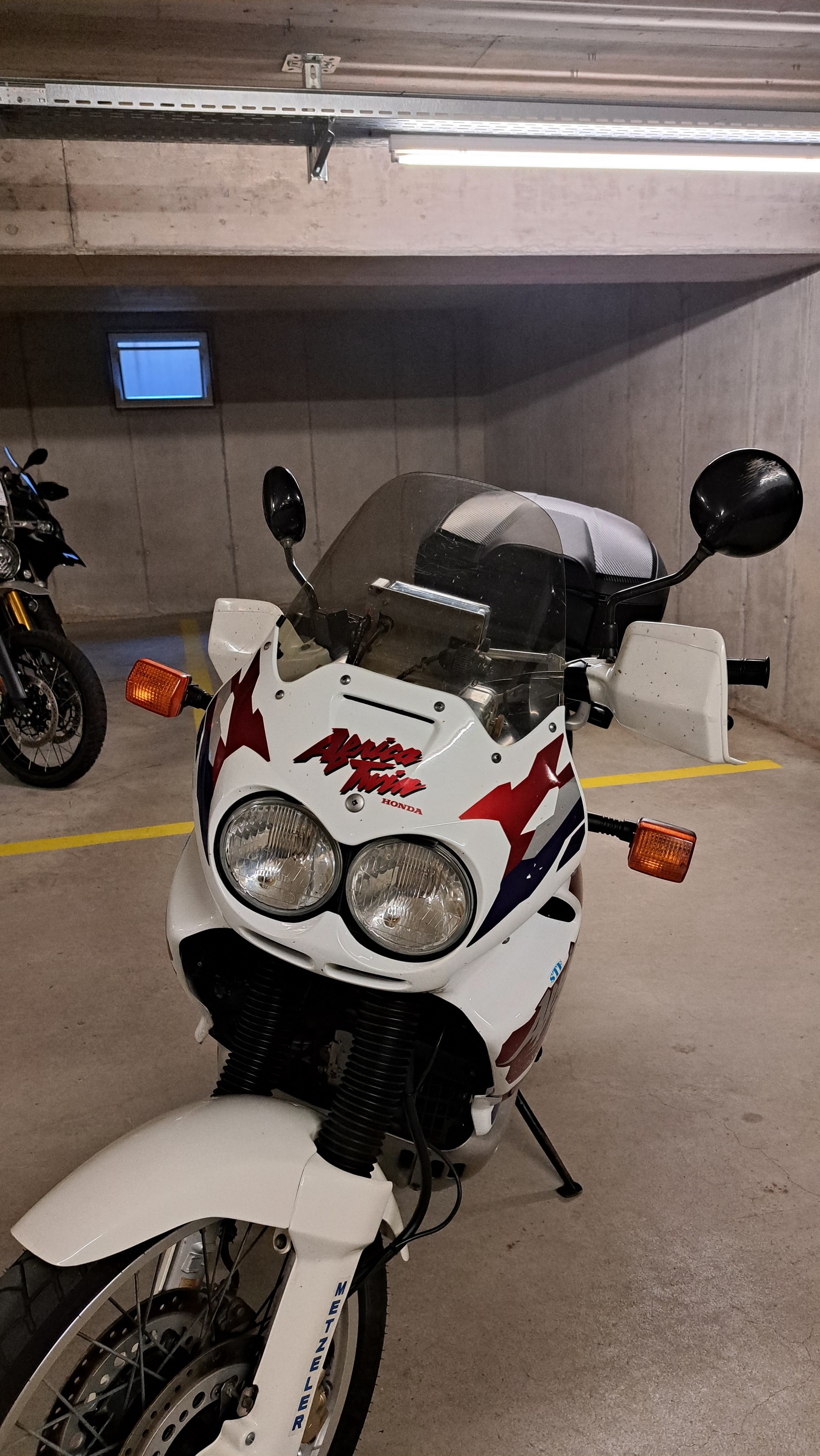 BMW R 1300-image-0
