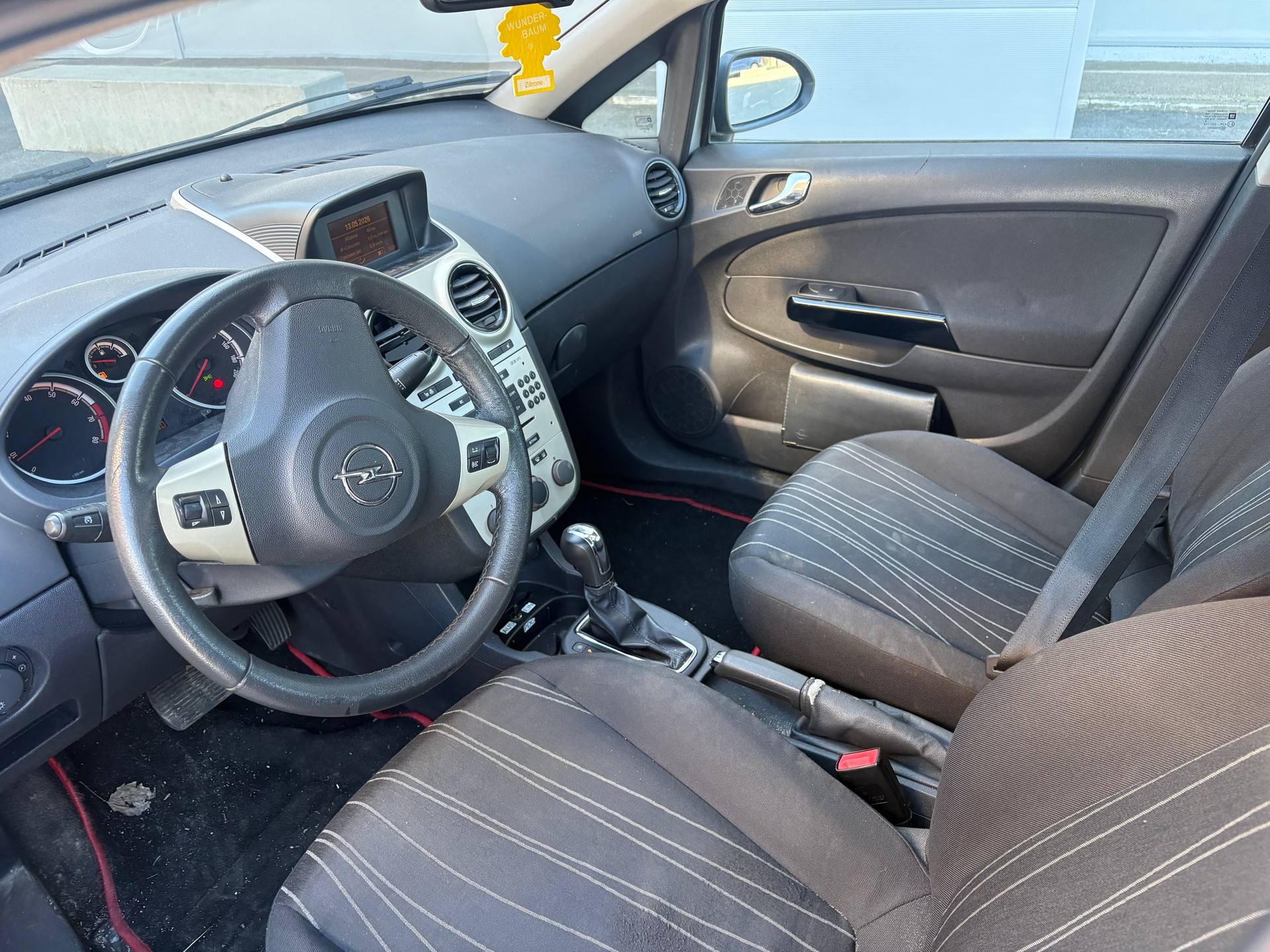 OPEL Corsa 1.4 TP Sport-image-2